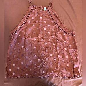 Burnt orange Tank top with arrow-like designs